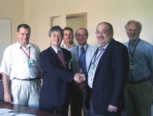 "From right to left: Dr. Dag Horn (AECL, Section Head, NDE Technologies), Dr. William Kupferschmidt (AECL, Vice-President & General Manager, R&D), Dr. Robert Tapping (AECL, Director, Components and Systems Division), Dr. Nigel Fisher (AECL, Branch Manager, IMD), Dr. Kenji Sakurai (NIMS, Group Leader, Quantum Beam Center), Dr. Krassimir Stoev (AECL, Research Scientist, NDE Section)" Image